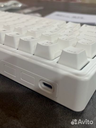 Механическая клавиатура Royal Kludge R75