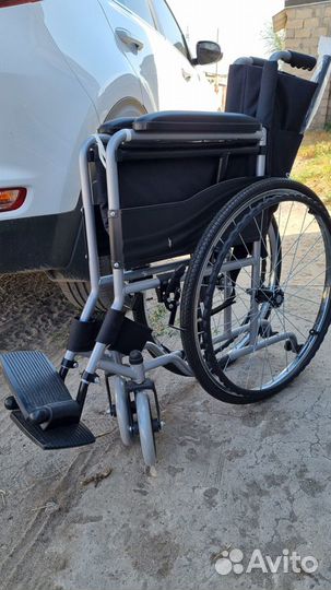Инвалидная коляска новая