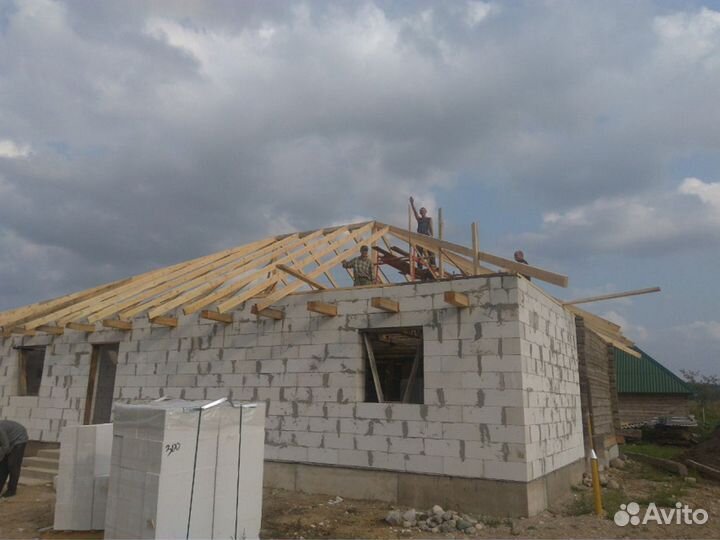 Разнорабочие, строительная бригада