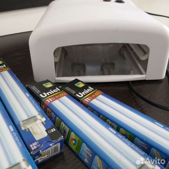 Лампа UV для маникюра