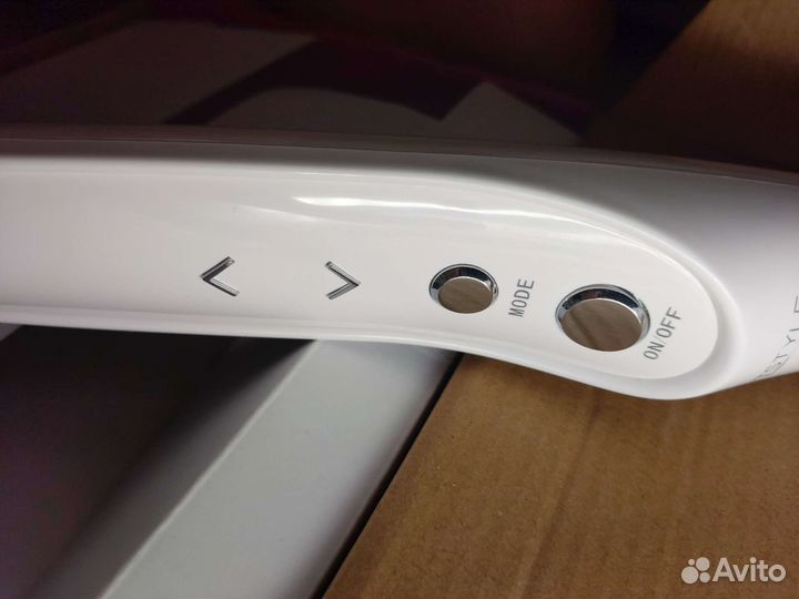 Светодиодный настольный светильник