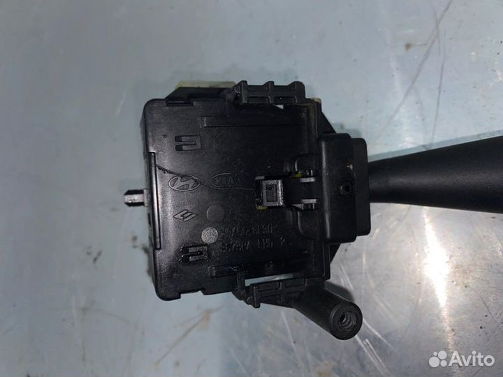 Переключатель подрулевой Hyundai Elantra Hd седан