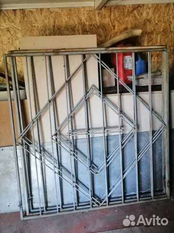 Решётки на окна 3 шт
