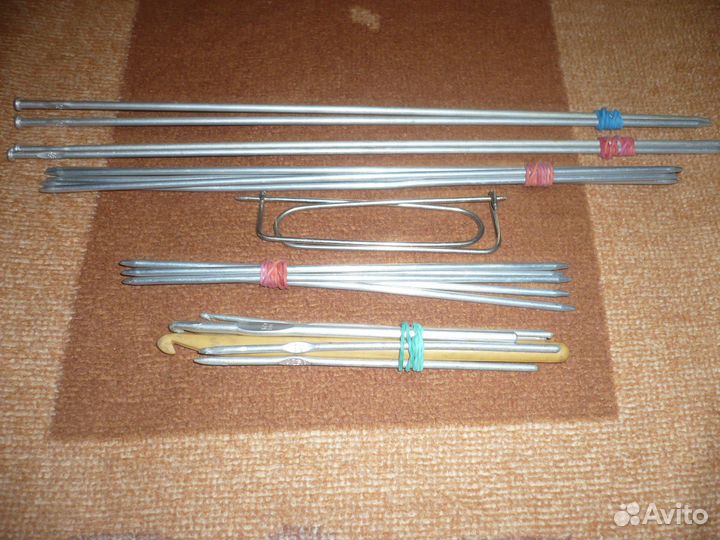 Вязальные новые и б/у спицы и крючки