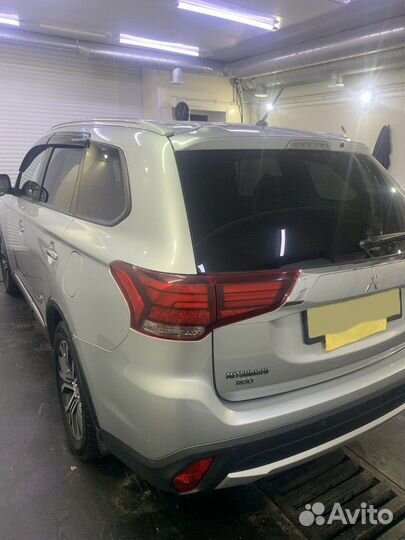 Mitsubishi Outlander 2.4 CVT, 2016, 113 507 км