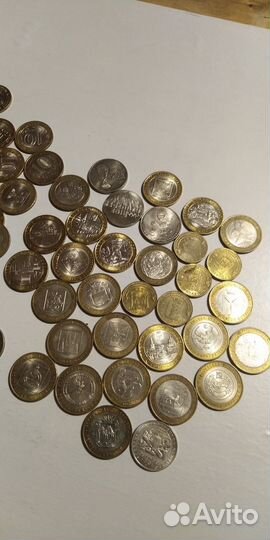10-ти рублёвые и другие монеты, всего 330шт