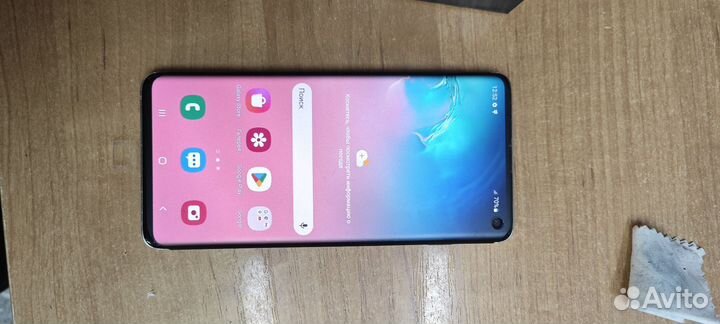 Samsung S10