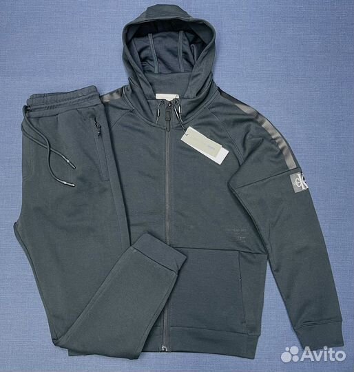 Спортивный костюм Calvin Klein