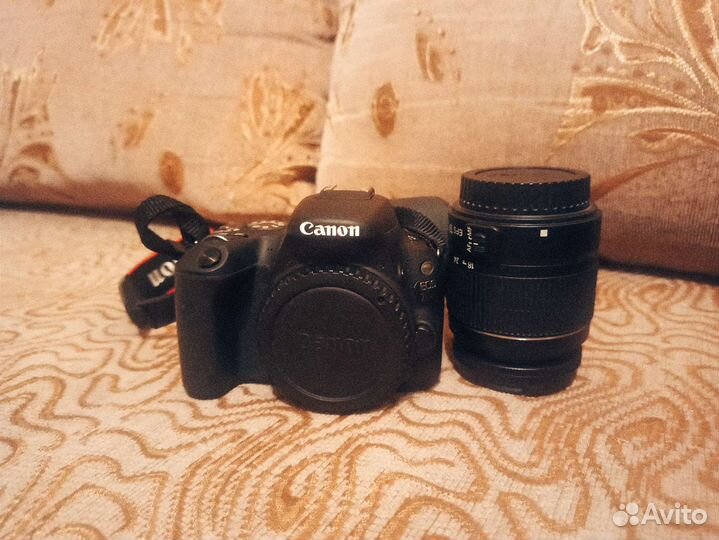 Зеркальный фотоаппарат Canon eos 200d kit