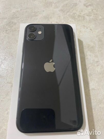 Телефон iPhone 11 128 gb
