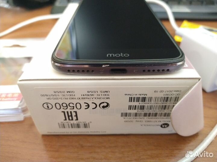 Motorola Moto M, 3/32 ГБ
