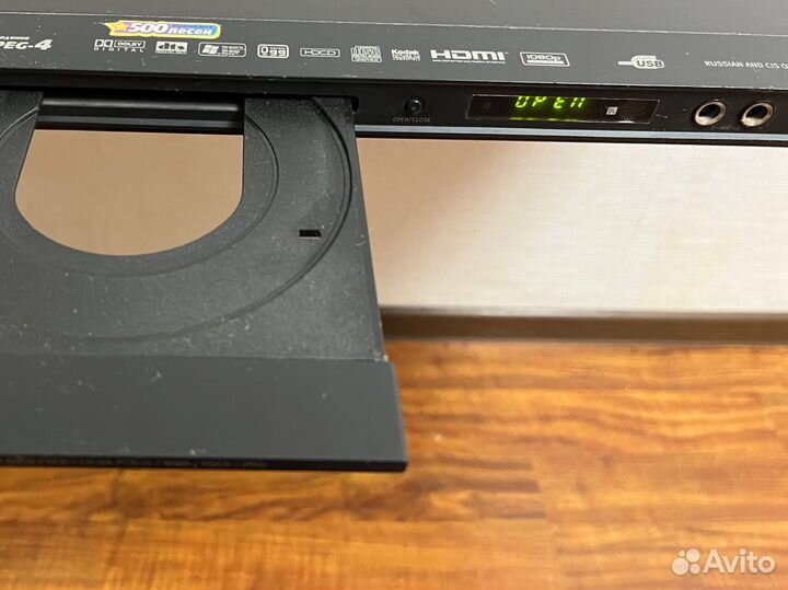 Dvd плеер bbk dv911HD