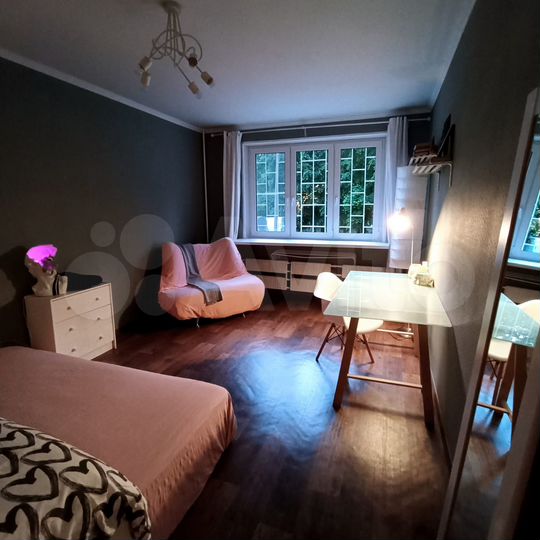 Комната 24 м² в 2-к., 1/16 эт.