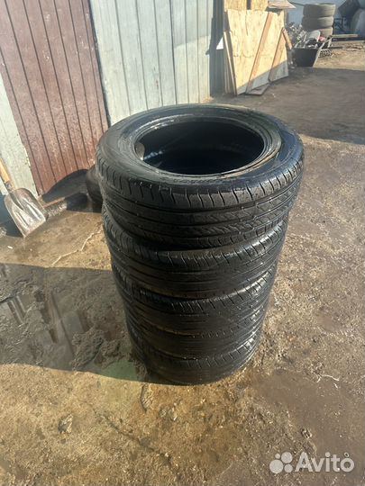 Viatti Strada 2 (V-134) 185/65 R15 92V