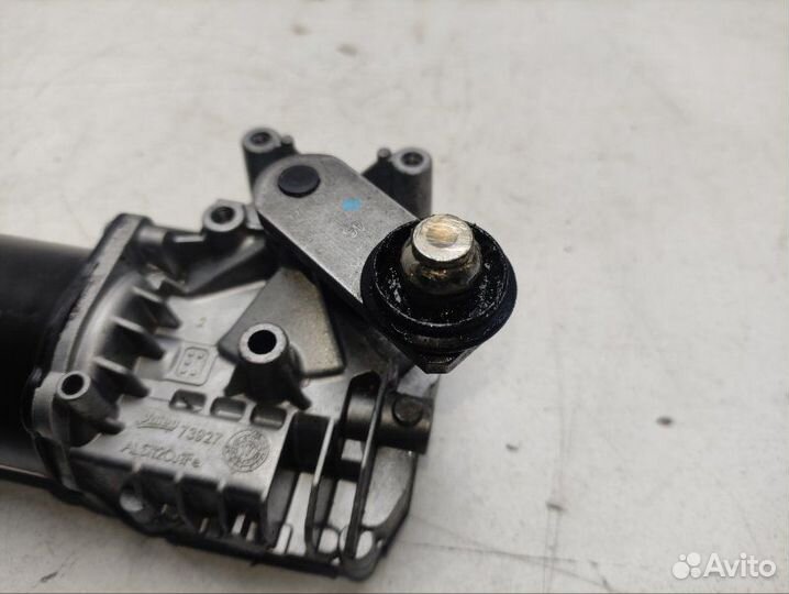 Моторчик стеклоочистителя Volkswagen Touareg 3 CR