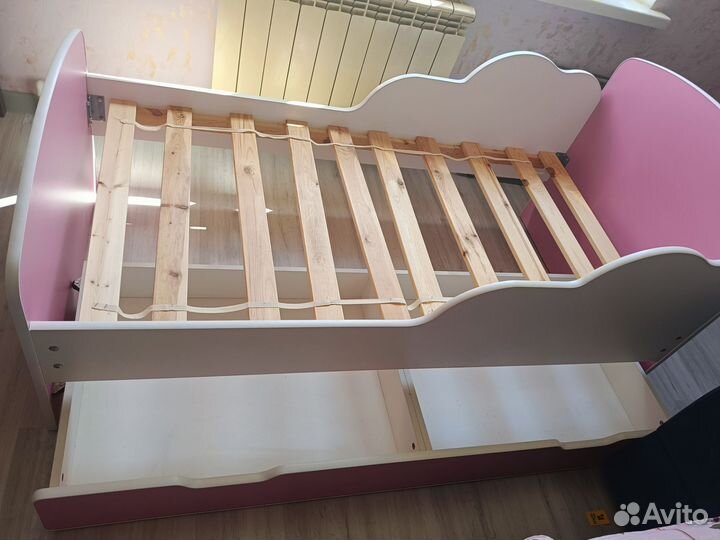 Детская кровать от 3 лет с матрасом бу