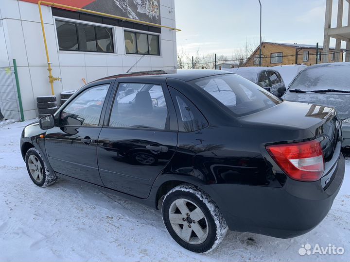 LADA Granta 1.6 МТ, 2013, 92 780 км