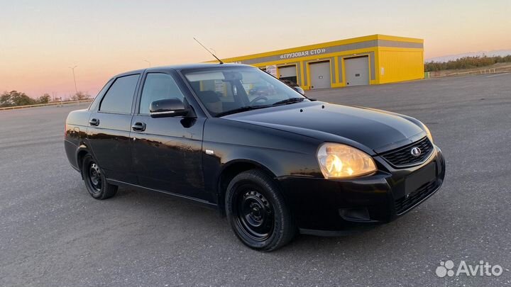 LADA Priora 1.6 МТ, 2013, 300 000 км