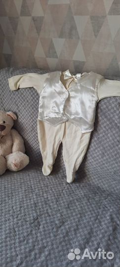 Комбинезоны для малыша 4 штуки