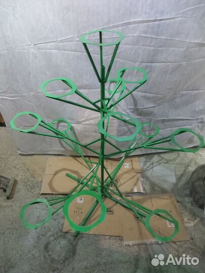 Подставка под цветы пирамида