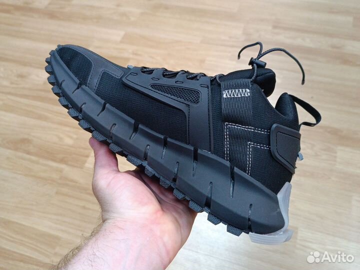 Кроссовки Reebok Zig Kinetica black