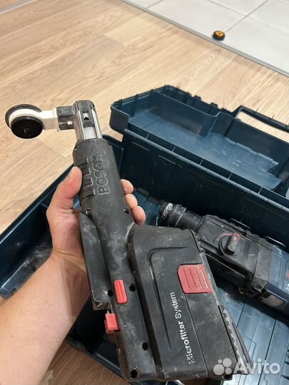 Продам перфоратор Bosch 2-23 rea