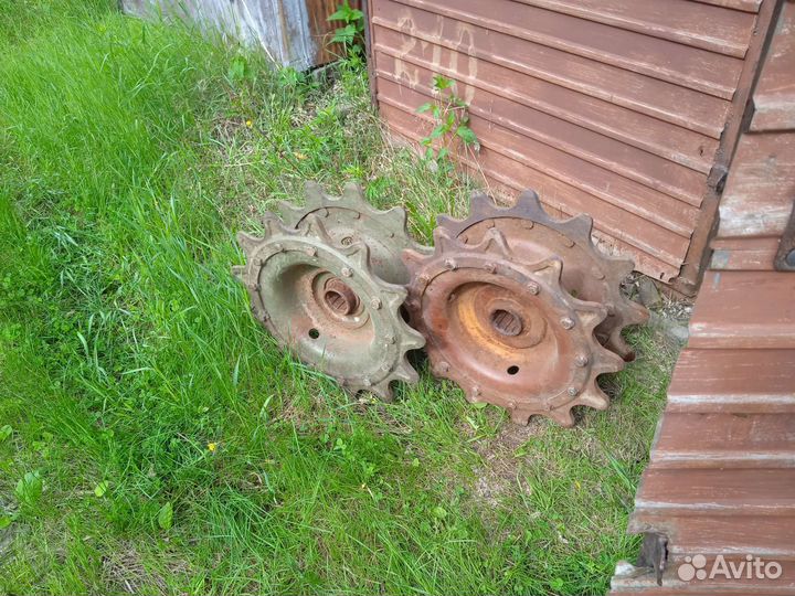 Ведущие звëздочки на вездеход