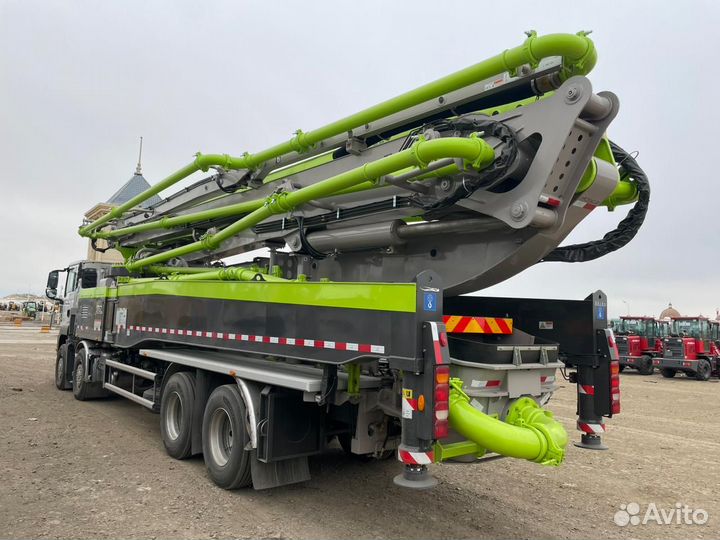 Автобетононасос Zoomlion 57X-6RZ, 2024