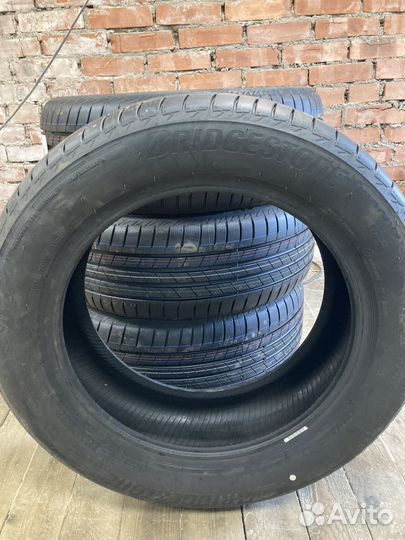 Bridgestone Turanza T005 225/55 R17 97W