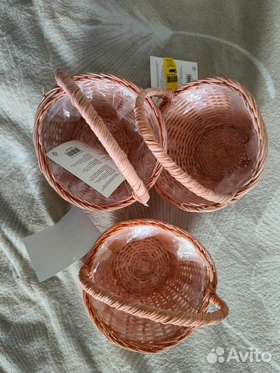 Корзинки новые цена за 3 шт