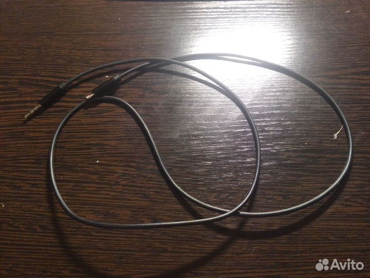 Провод aux для iPhone