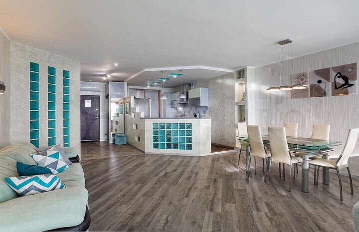 2-к. квартира, 120 м², 8/12 эт.