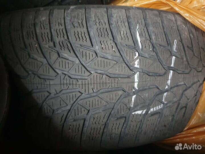 Nokian Tyres Hakkapeliitta R3 245/45 R18