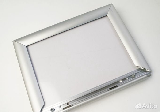 Стенд информации в рамке