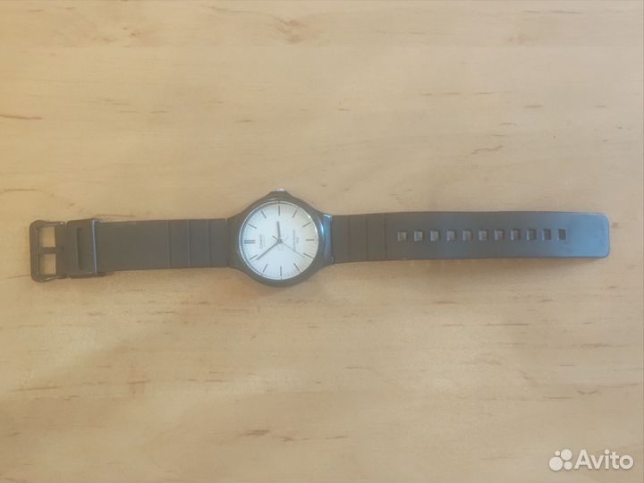 Часы Casio Collection MW-240