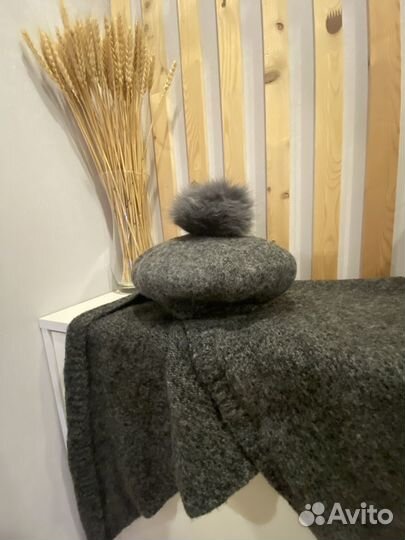 Берет женский зимний