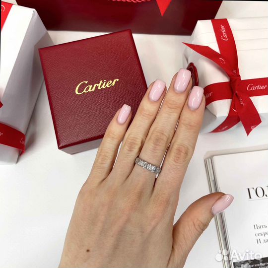 Кольцо Cartier Love Pave 0,54ct