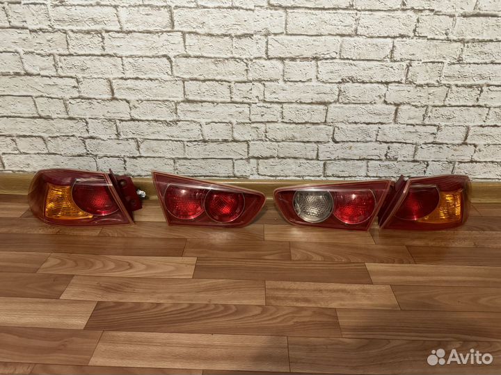Задние фонари lancer 10