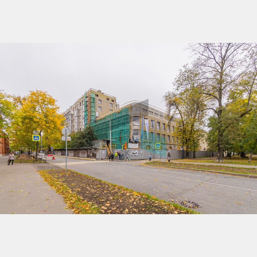 3-к. квартира, 96,9 м², 2/4 эт.