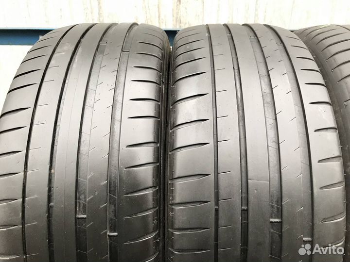 Michelin Pilot Sport 4 235/45 R19