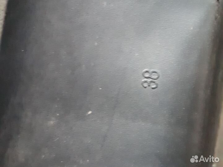 Зимние женские сапоги 38