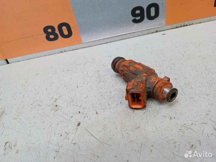 Форсунка топливная Peugeot 206 2A/C 1.6 2001