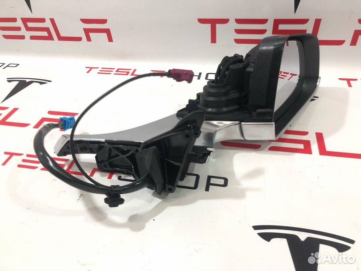 Зеркало наружное правое Tesla Model 3 1110778-00-C