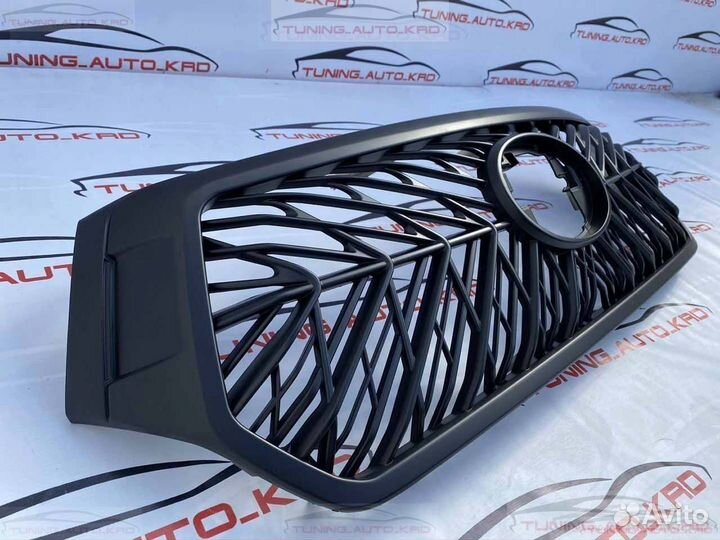 Решетка радиатора Toyota Hilux TRD V6428