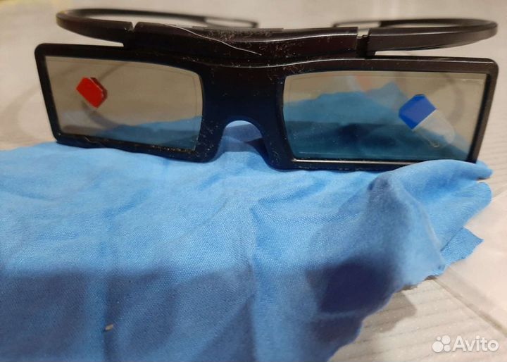 Очки для просмотра 3D