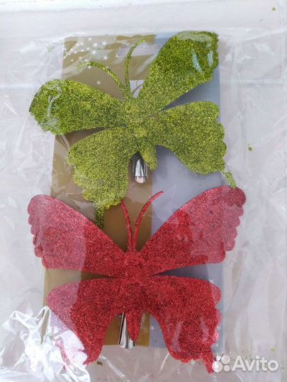 Новогодние шары новые, елка,бабочки