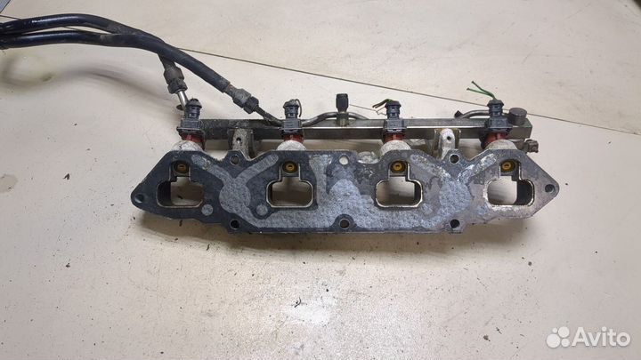 Форсунка топливная Saab 9-5, 1998