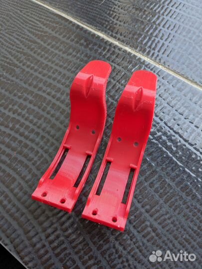 Защелка на чехол для коньков CCM easy step