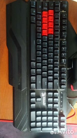 Игровая механическая клавиатура
