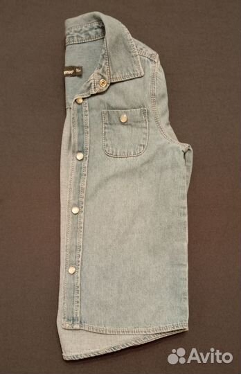 Джинсовая рубашка